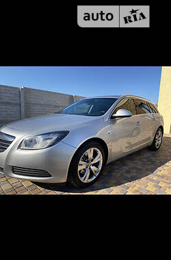 Opel Insignia  2013