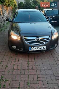 Opel Insignia  2010