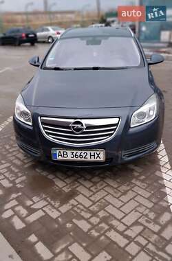 Opel Insignia  2011