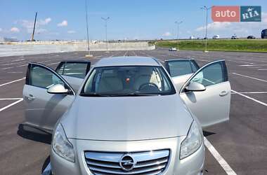 Opel Insignia  2010