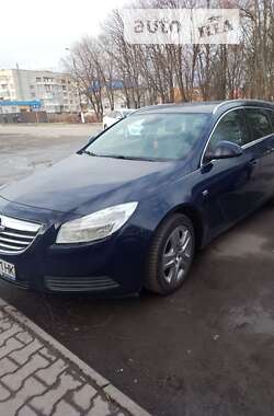 Opel Insignia  2013