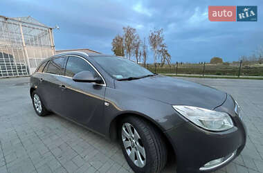 Opel Insignia  2012