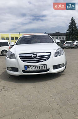Opel Insignia  2011