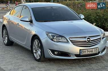 Opel Insignia  2013