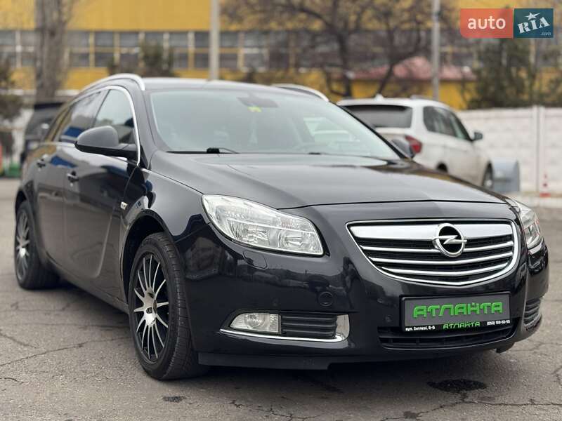 Opel Insignia 2010 года в Одессе