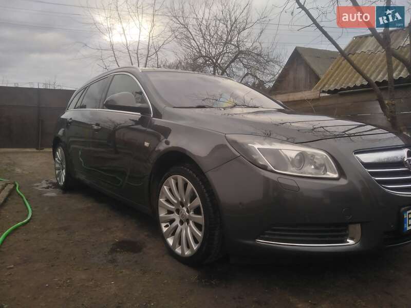 Opel Insignia 2011 року в Сумах