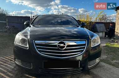 Opel Insignia  2011