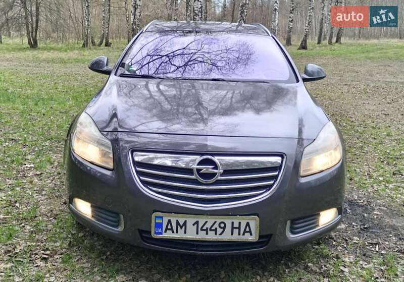 Універсал Opel Insignia
