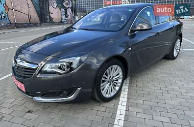 Opel Insignia  2015