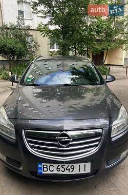 Opel Insignia  2012