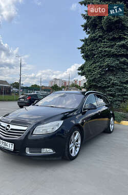 Opel Insignia  2011