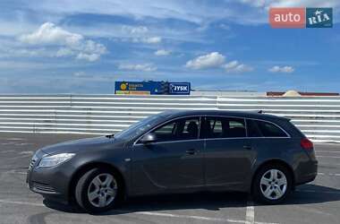 Opel Insignia  2011