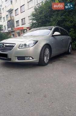 Opel Insignia  2011