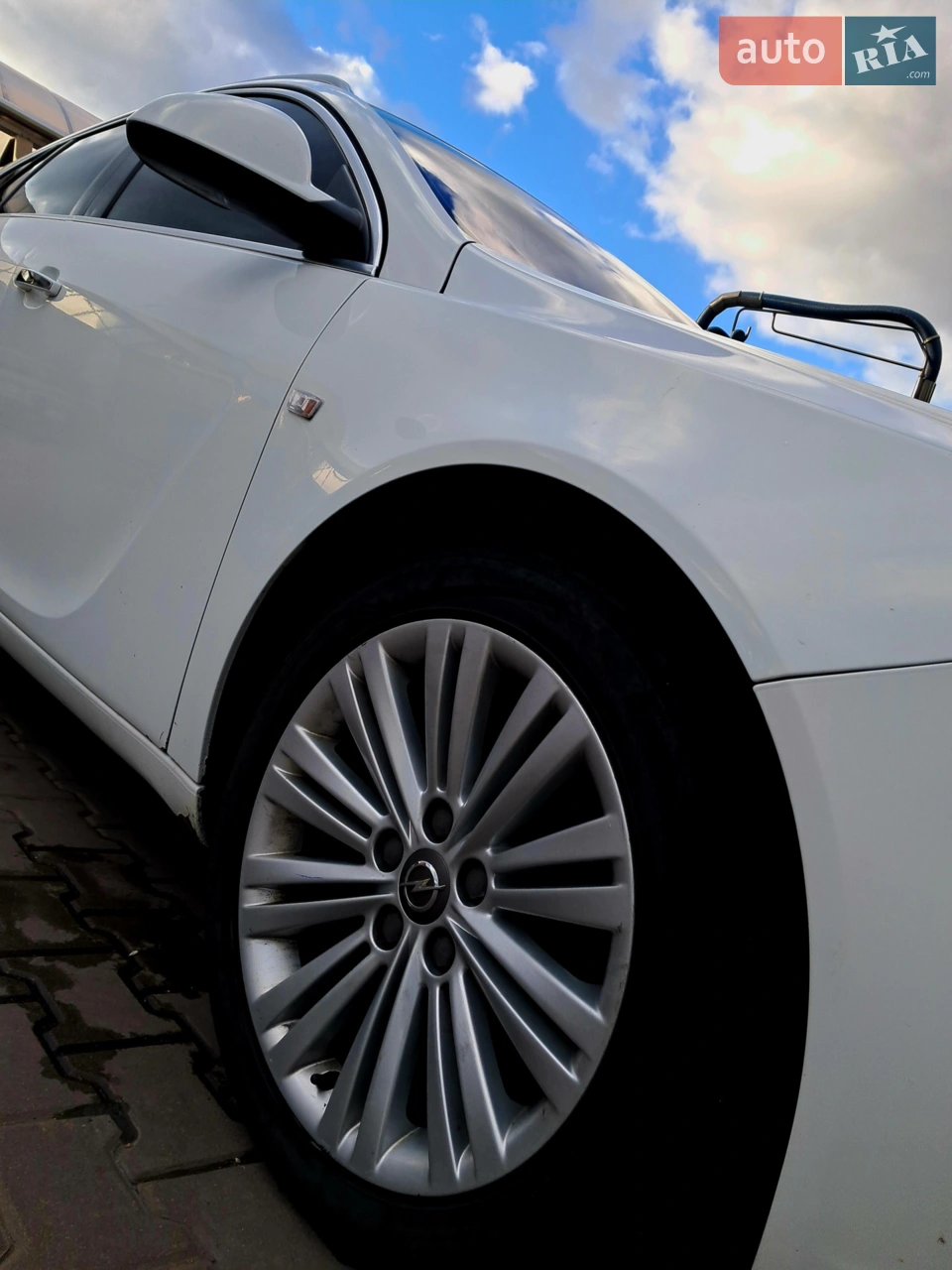 2012 Opel Insignia - мініатюра 2