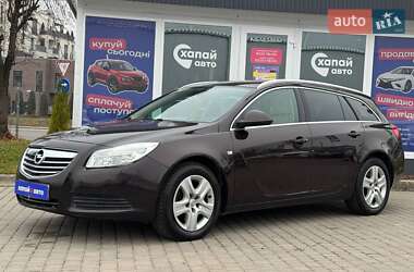 Opel Insignia  2012