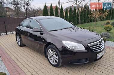 Opel Insignia  2013