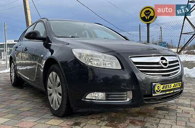 Opel Insignia  2013