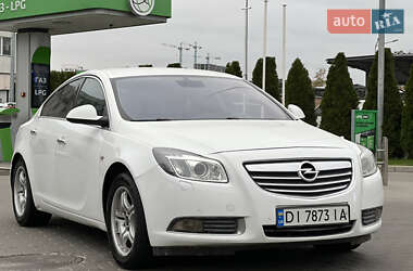 Opel Insignia  2011