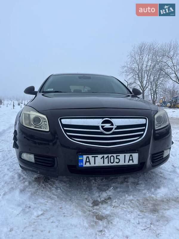 Лифтбек Opel Insignia