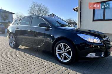 Opel Insignia  2010