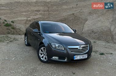 Opel Insignia  2012