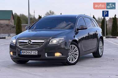 Opel Insignia  2012