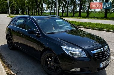Универсал Opel Insignia 2010 в Ромнах Универсал Opel Insignia 2010 в Ромнах
