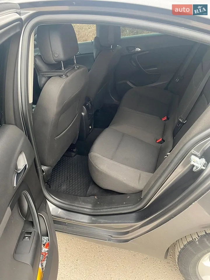 2011 Opel Insignia - мініатюра 4