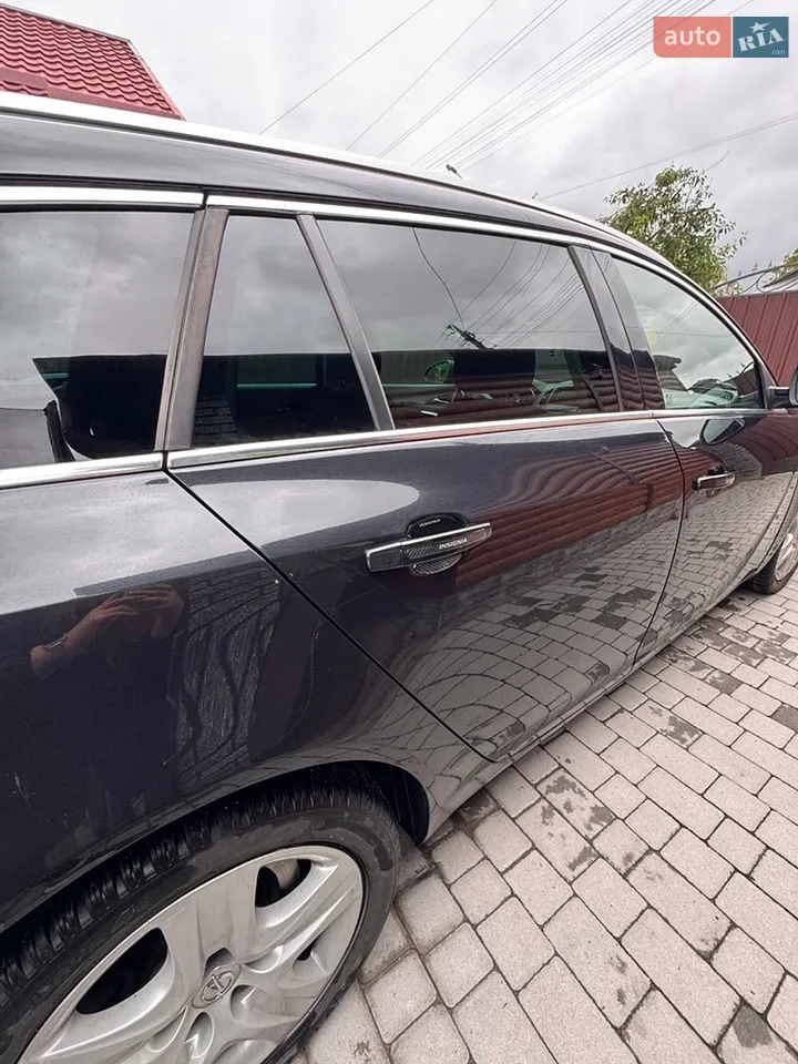 2013 Opel Insignia - мініатюра 4