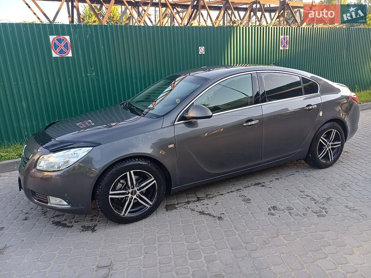 2010 Opel Insignia - мініатюра 2