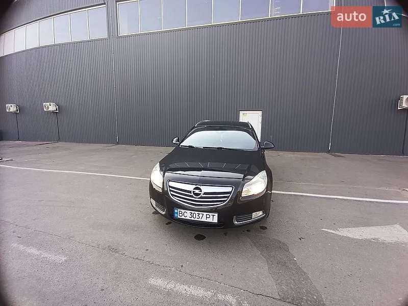 Opel Insignia 2010