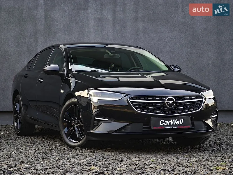 Opel Insignia 2022
