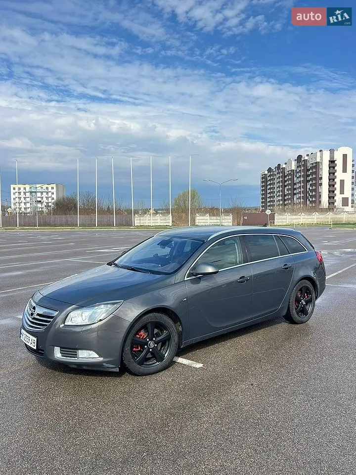 2012 Opel Insignia - мініатюра 3