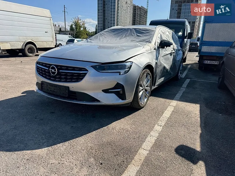 Opel Insignia 2021