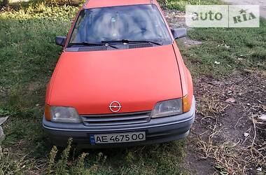 Opel Kadett  1987