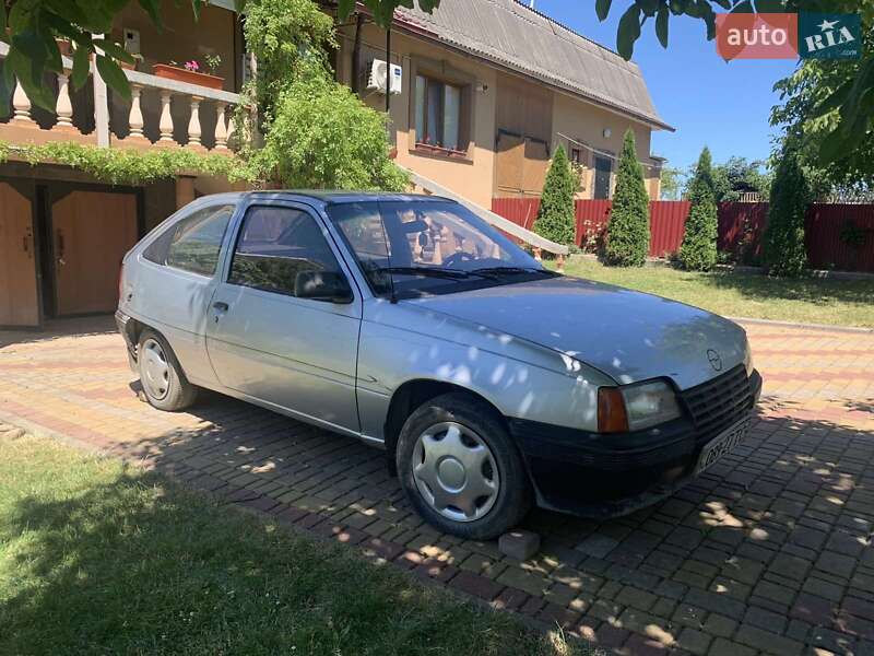 Универсал Opel Kadett