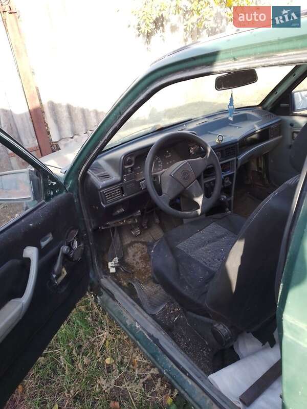 Универсал Opel Kadett