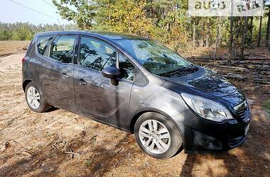 Opel Meriva  2011