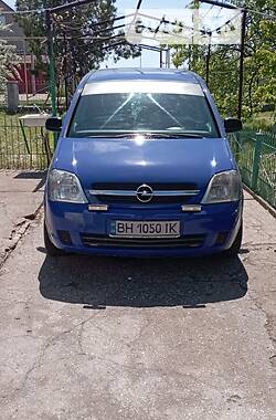 Opel Meriva  2004