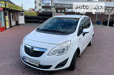 Opel Meriva  2012