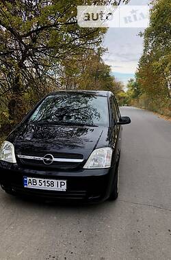 Opel Meriva  2004