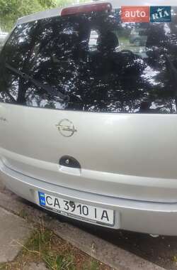 Opel Meriva  2004