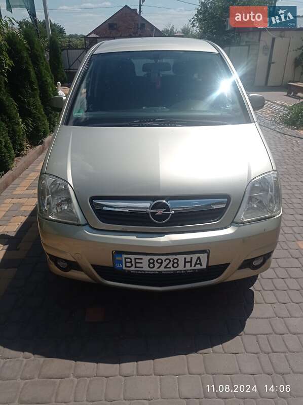 Мікровен Opel Meriva