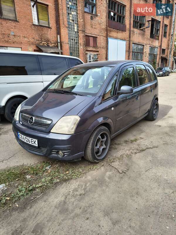 Легкові Opel Meriva