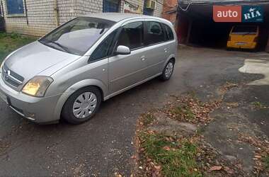 Opel Meriva  2004