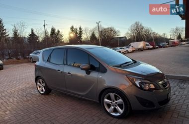 Opel Meriva  2010