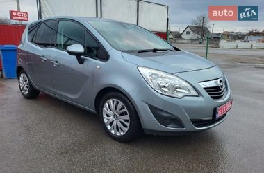 Opel Meriva 2011