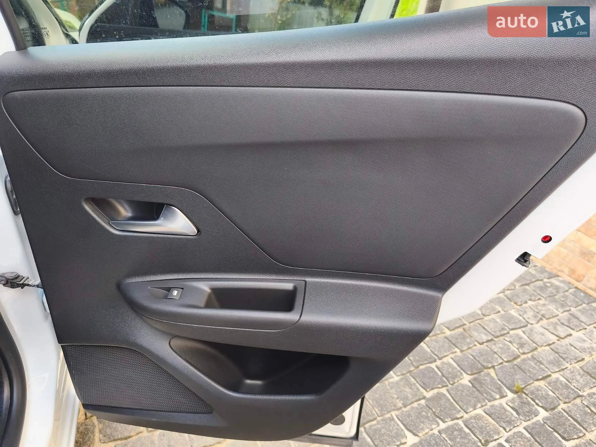 Opel Mokka-e 2022 VIN VXKUKZKXZNW082389 фото оголошення 60 з 107