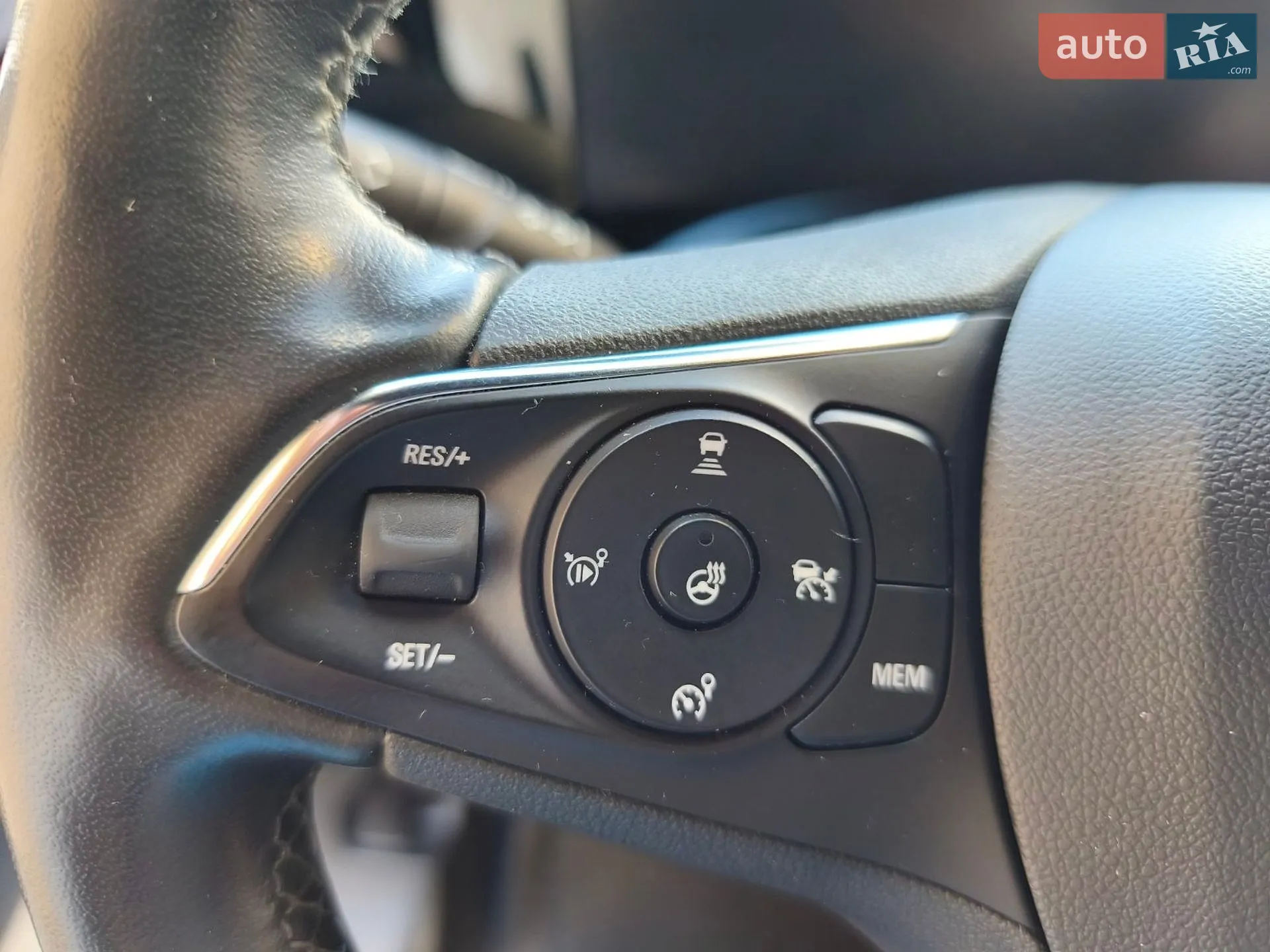 Opel Mokka-e 2022 VIN VXKUKZKXZNW082389 фото оголошення 102 з 107