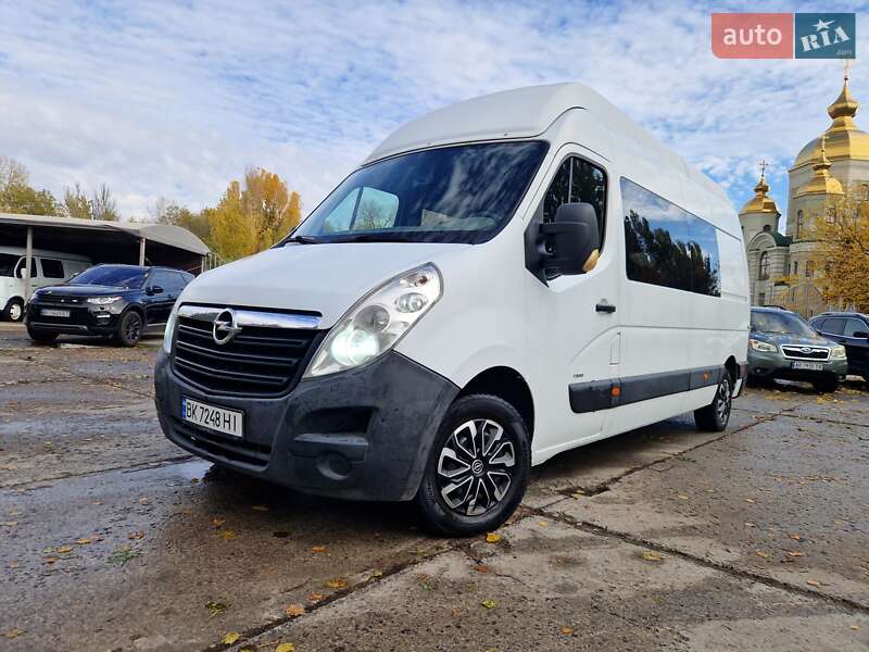 Микровэн Opel Movano